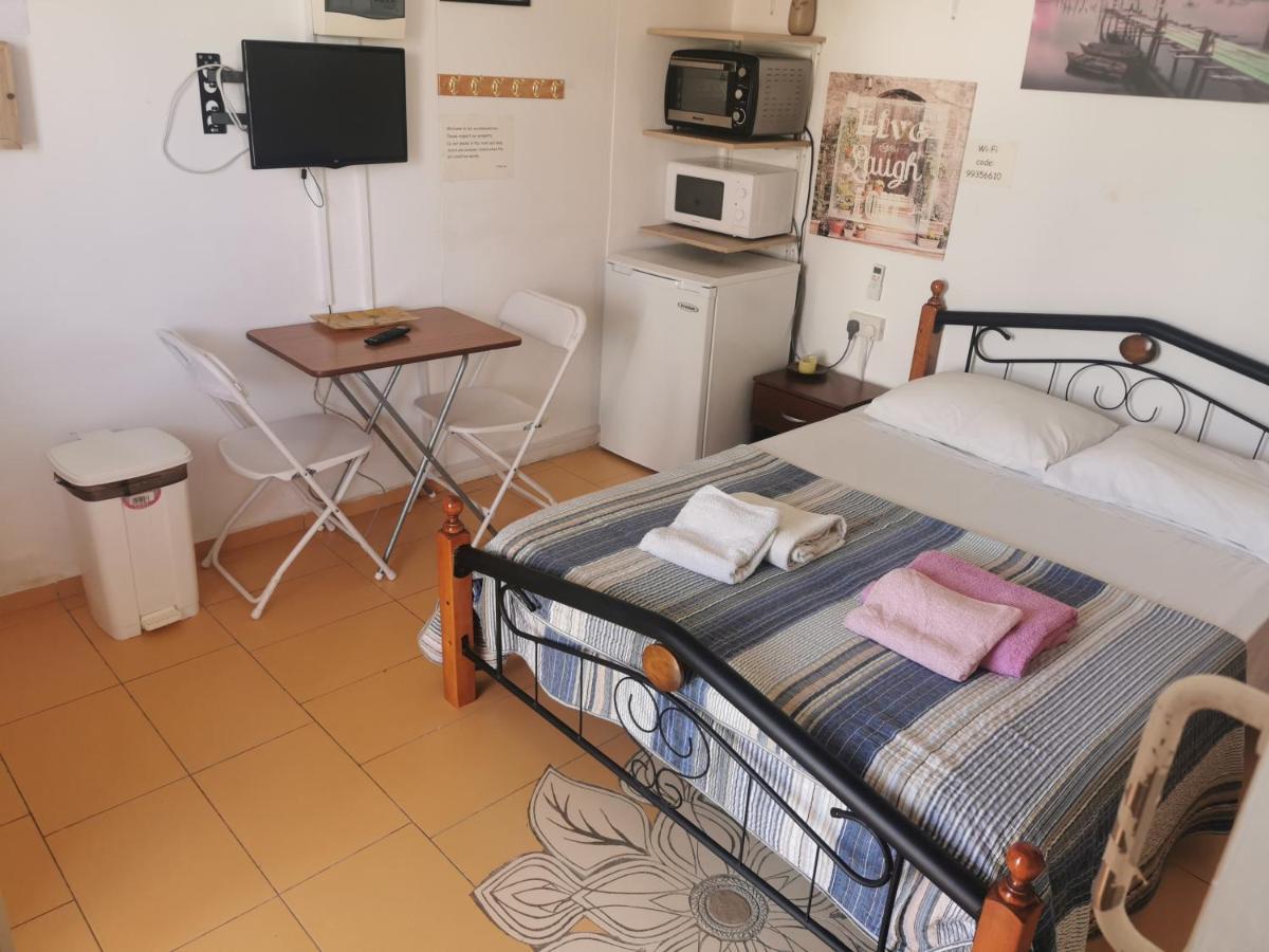 Nicosia Rooms Studios Szoba fotó