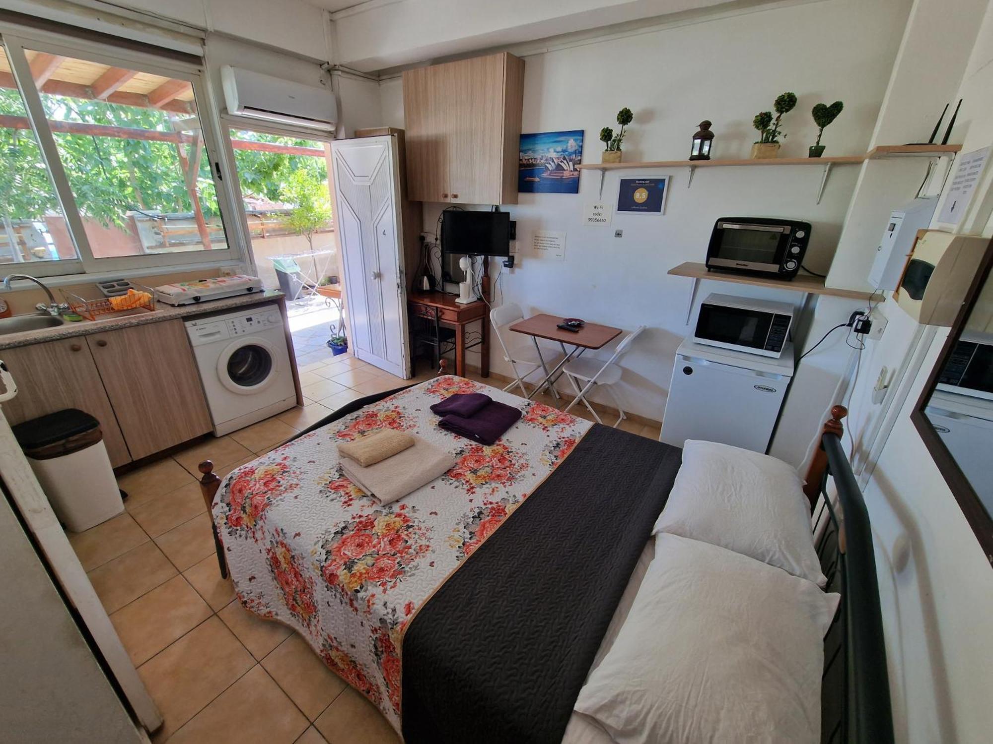 Nicosia Rooms Studios Szoba fotó