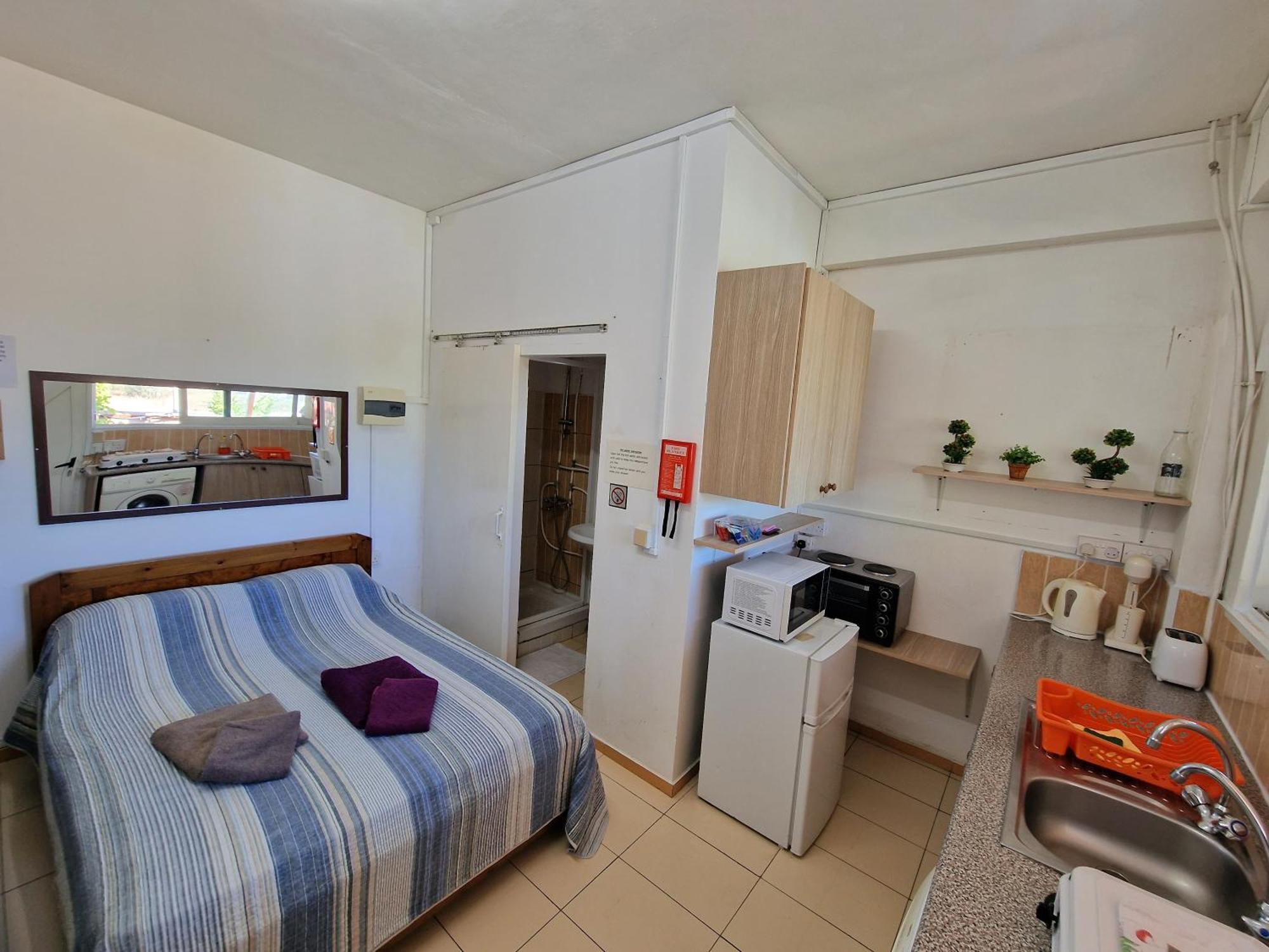 Nicosia Rooms Studios Szoba fotó