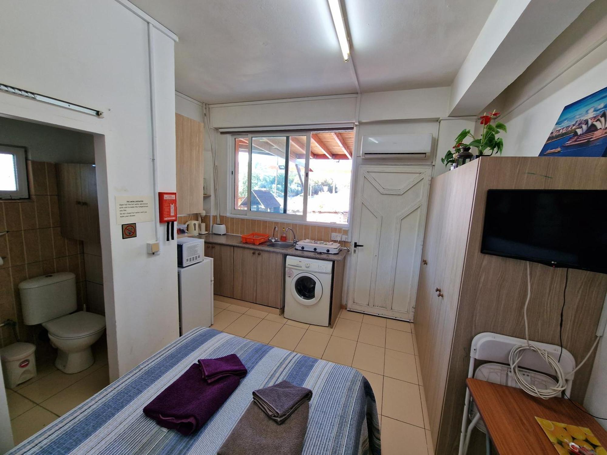 Nicosia Rooms Studios Szoba fotó